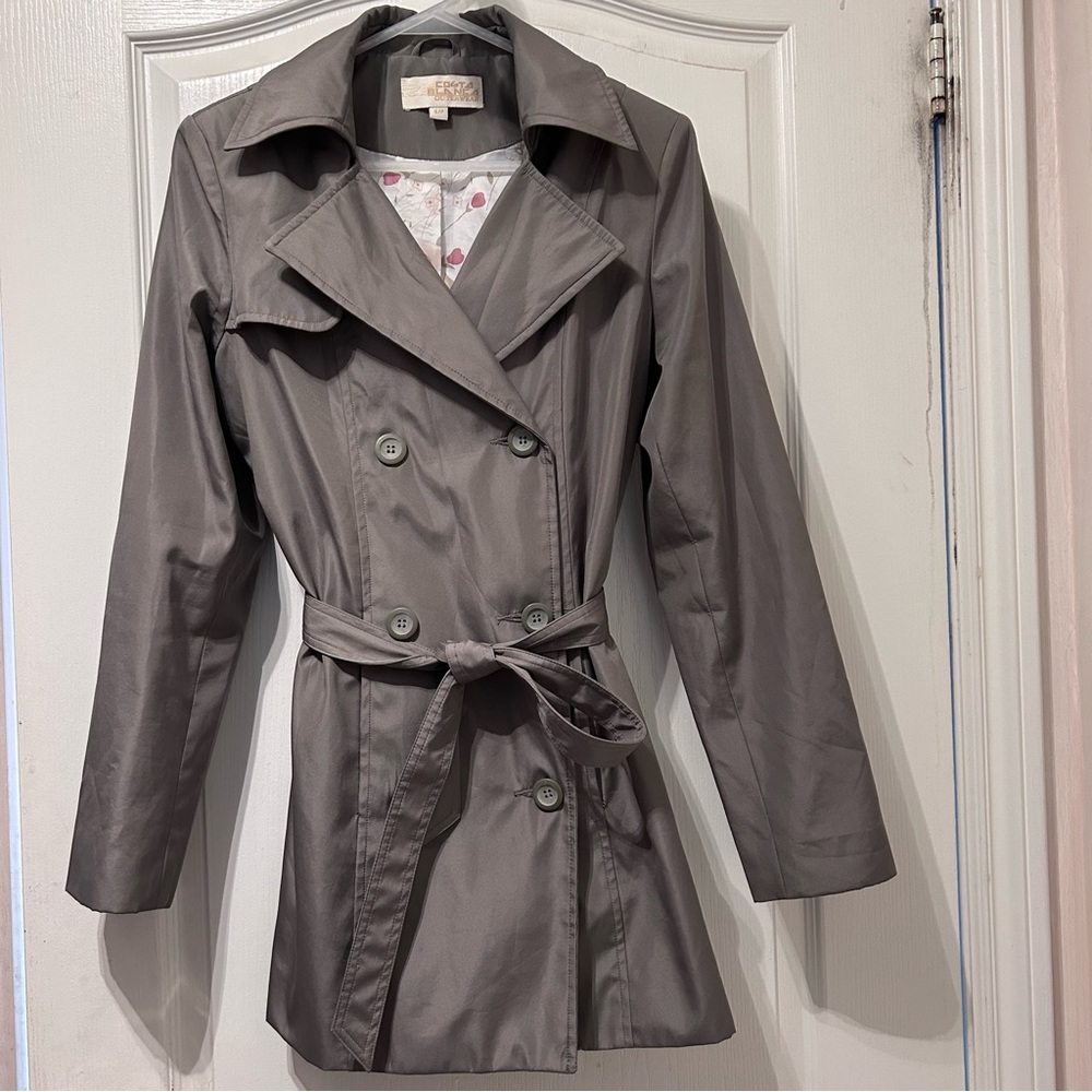 Costa Blanca spring trenchcoat size S